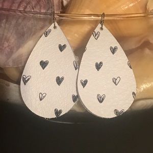 Black and White Heart Teardrop Earrings